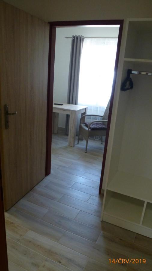 Penzion Sklar Nový Bor Buitenkant foto