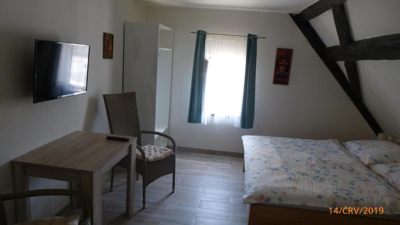 Penzion Sklar Nový Bor Buitenkant foto